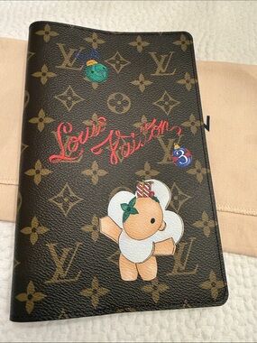 Louis Vuitton Vivienne Monogram Holiday 2025 Notebook Cover AUTHENTIC